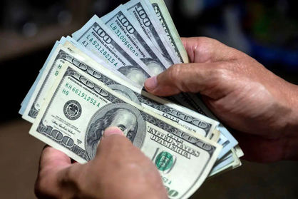 نبض بازار دلار ایران در دستان عربستان