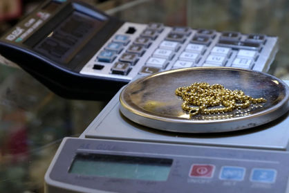 قیمت طلا، سکه امروز اول شهریور ۱۴۰۲ در بازار آزاد/ طلای ۱۸ عیار ارزان شد، انواع سکه گران+ جدول قیمت‌ها